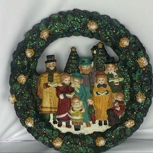 Vtg Victorian Carolers Christmas Wreath 12" Home Decor Wall Hanging Plaque Trees